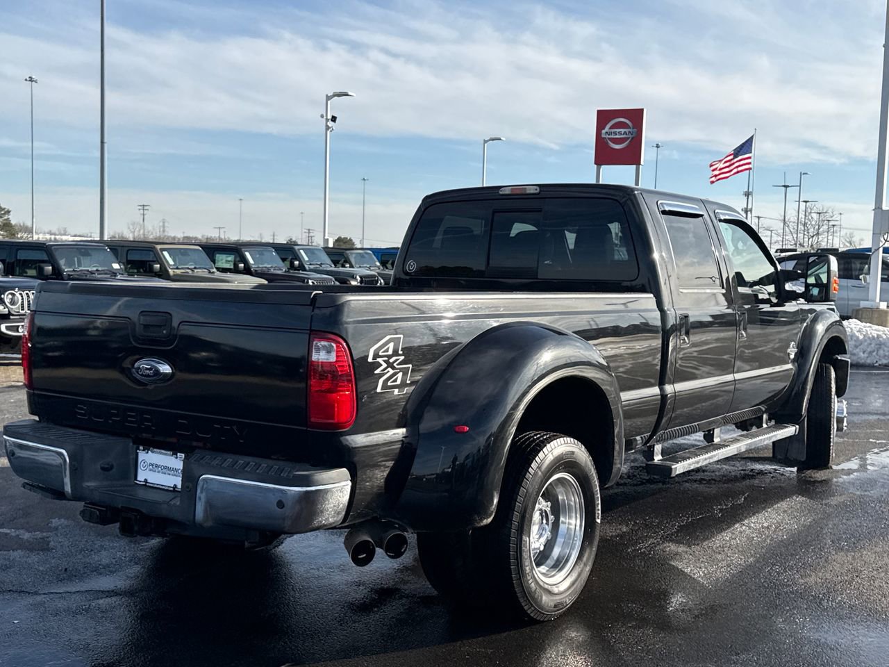 Used 2015 Ford F350 Lariat w/ Lariat Ultimate Package image 3