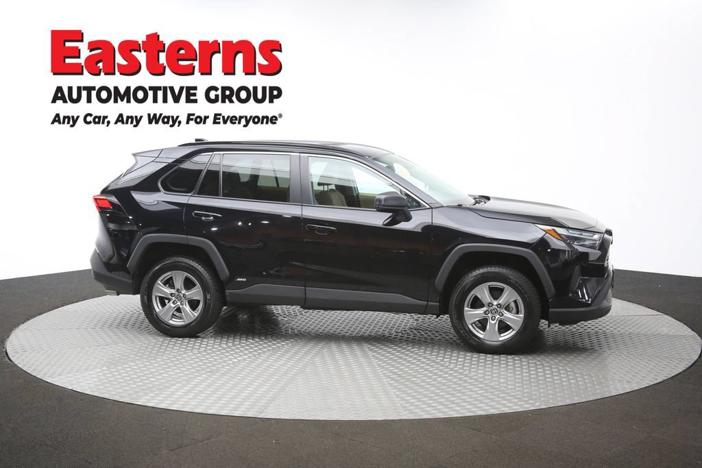 Used 2023 Toyota RAV4 LE AWD/4WD image 45
