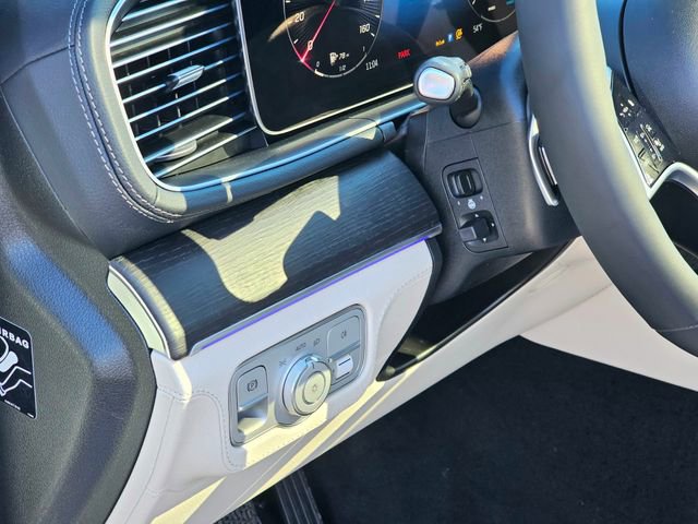 New 2026 Mercedes-Benz GLE 580 4MATIC image 15