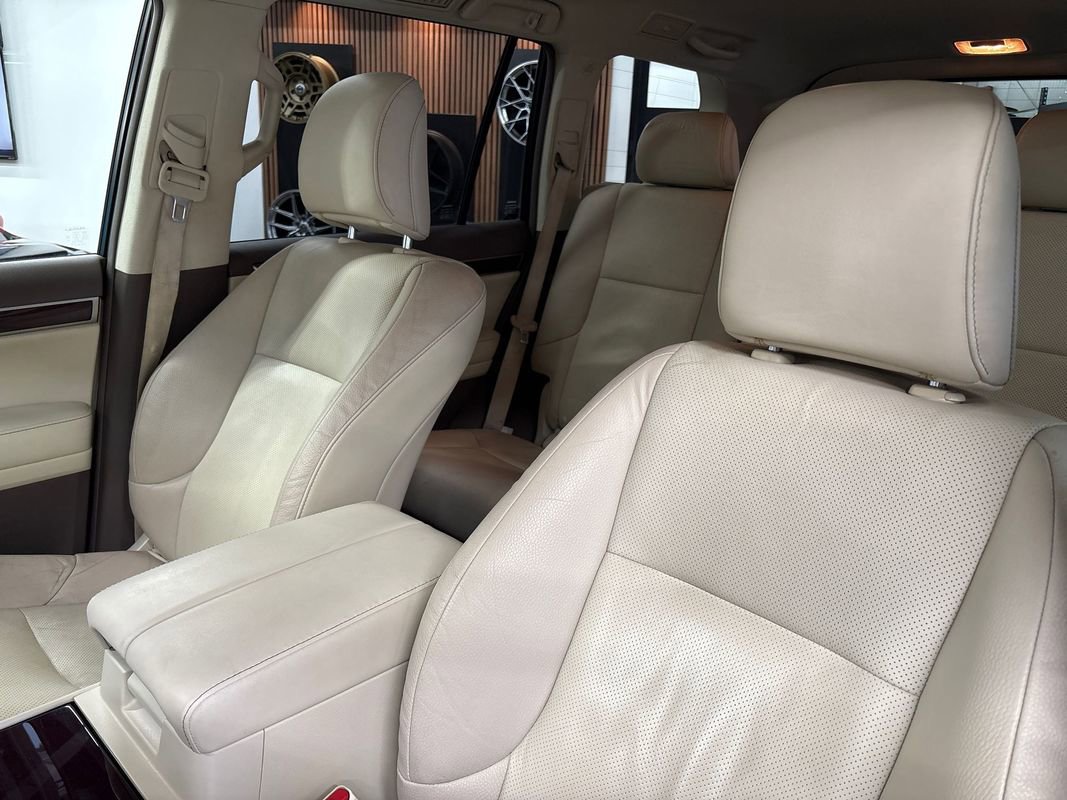Used 2018 Lexus GX 460 image 28