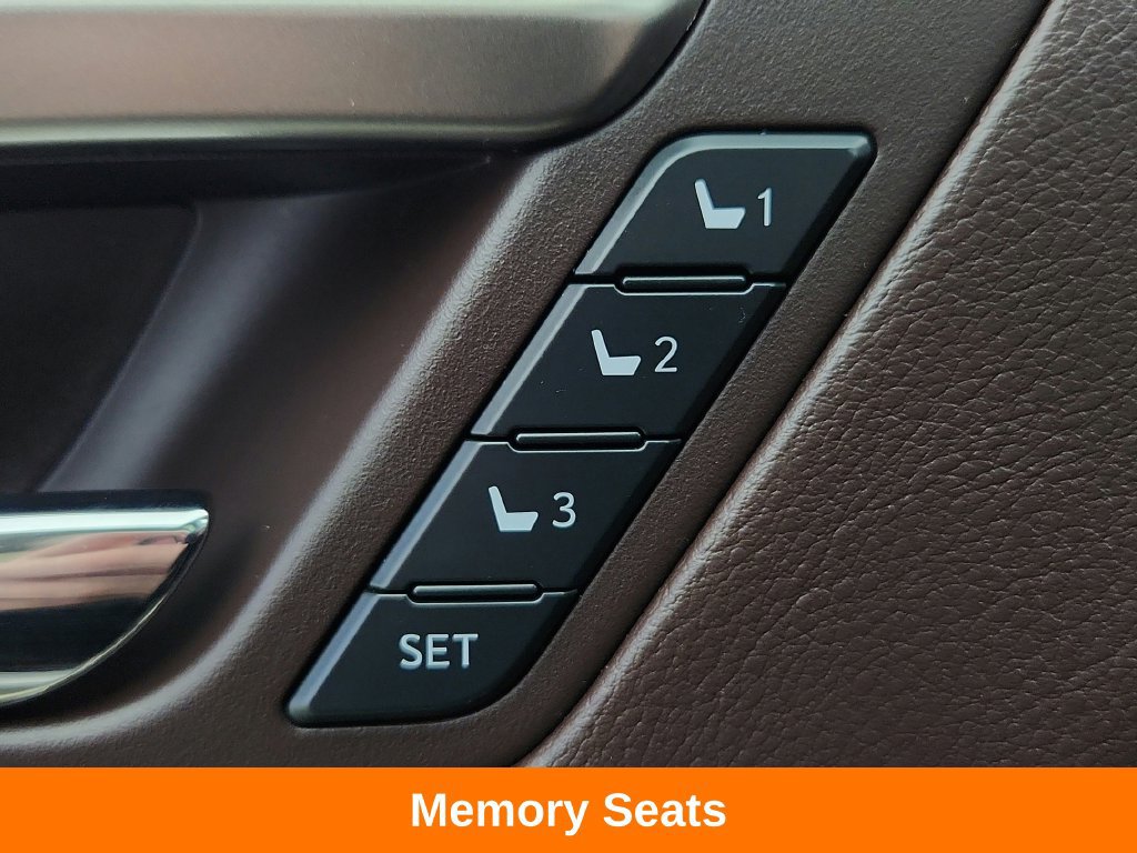 Used 2019 Lexus RX 450h AWD image 23