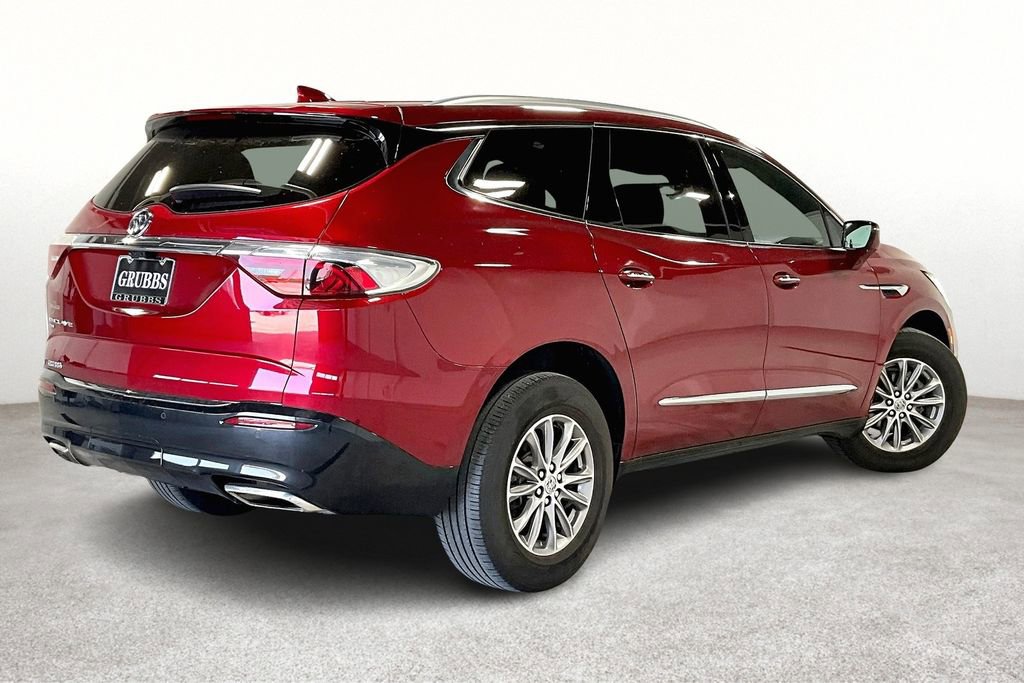 Used 2023 Buick Enclave Premium AWD/4WD image 2