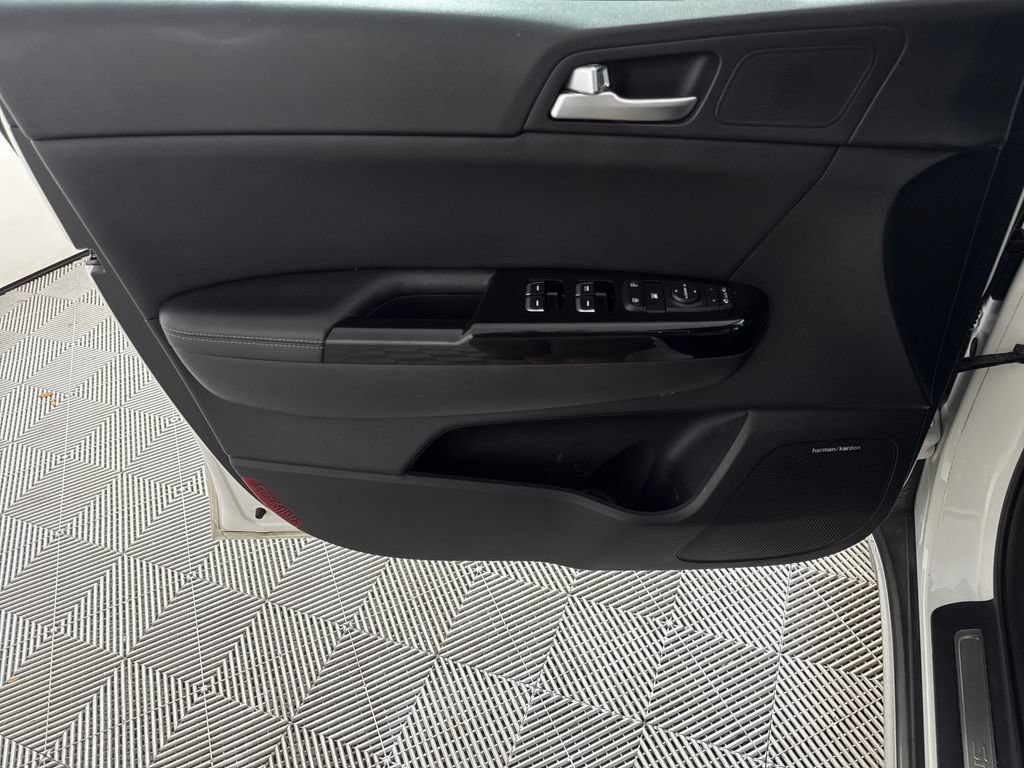 Used 2018 Kia Sportage SX FWD image 10