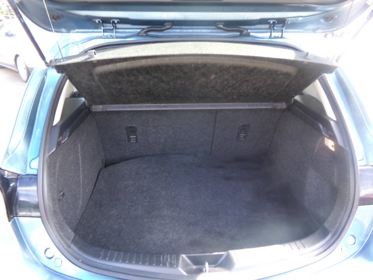 Used 2010 MAZDA MAZDA3 s Sport FWD image 7