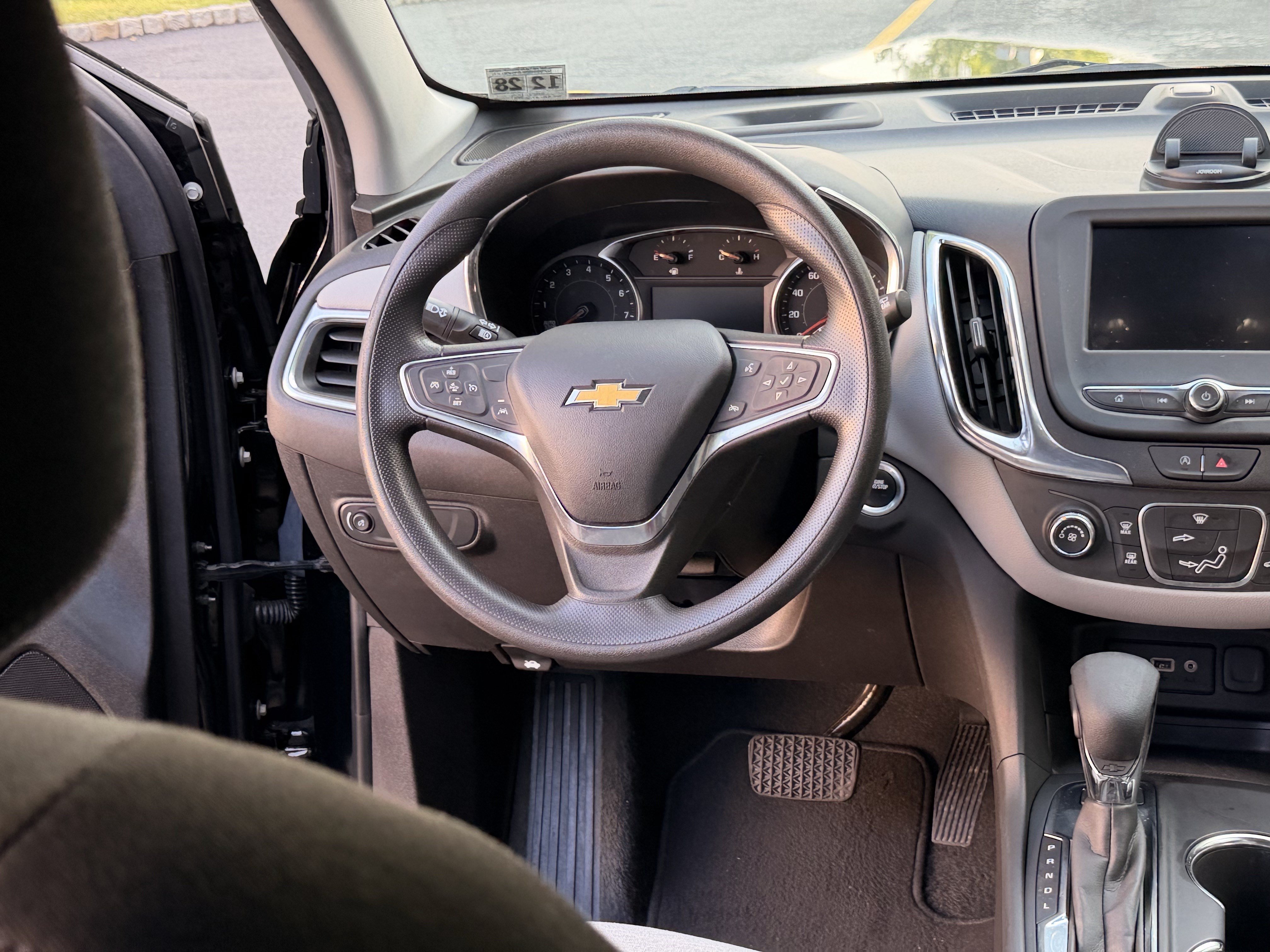 Used 2024 Chevrolet Equinox LS w/ LS Convenience Package AWD/4WD image 20