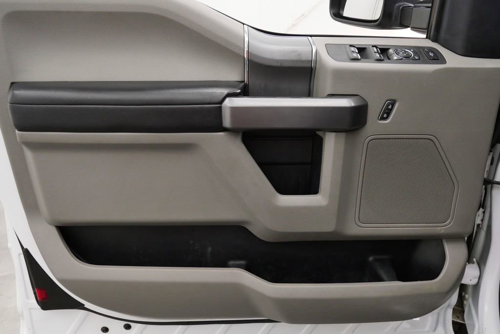 Used 2021 Ford F250 XLT w/ XLT Premium Package image 19