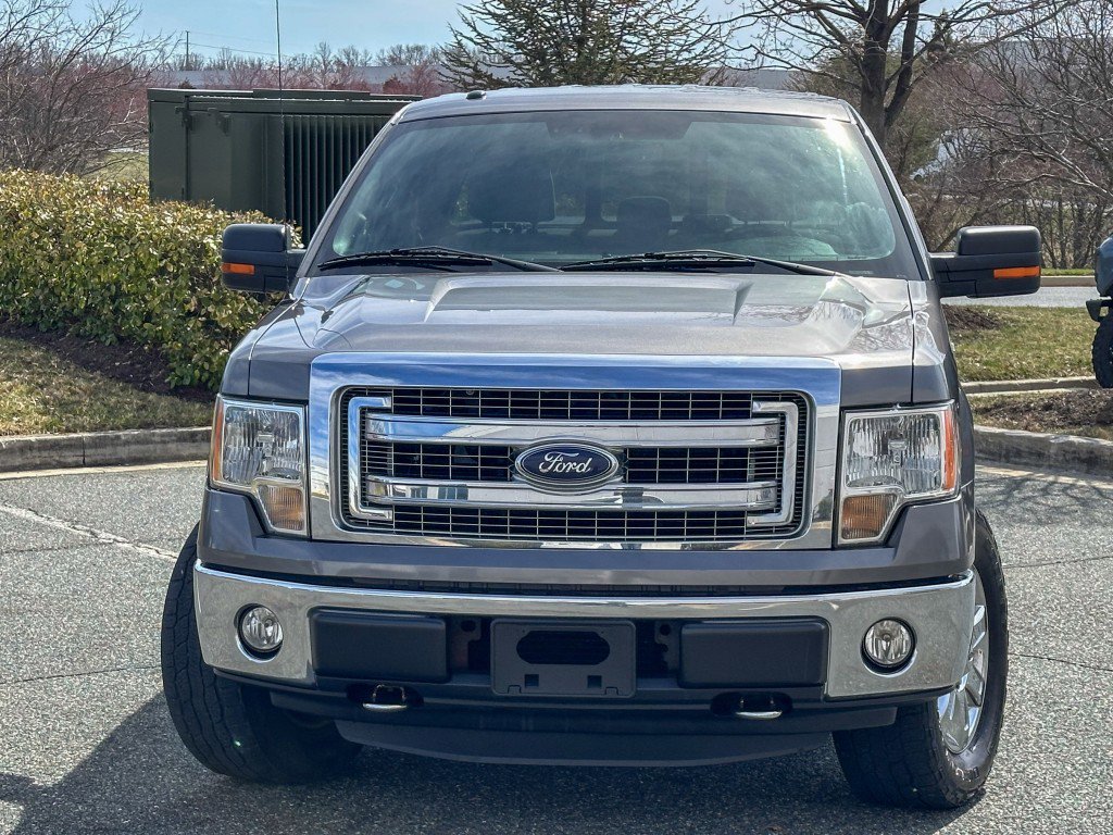 Used 2013 Ford F150 XLT w/ Luxury Equipment Group image 5