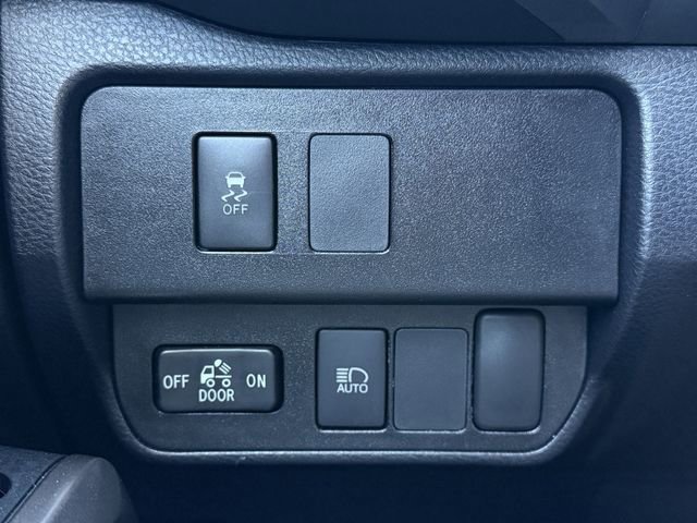 Certified 2022 Toyota Tacoma SR5 image 21