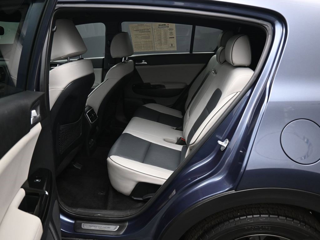 Used 2019 Kia Sportage EX w/ EX Sport Appearance Package image 28