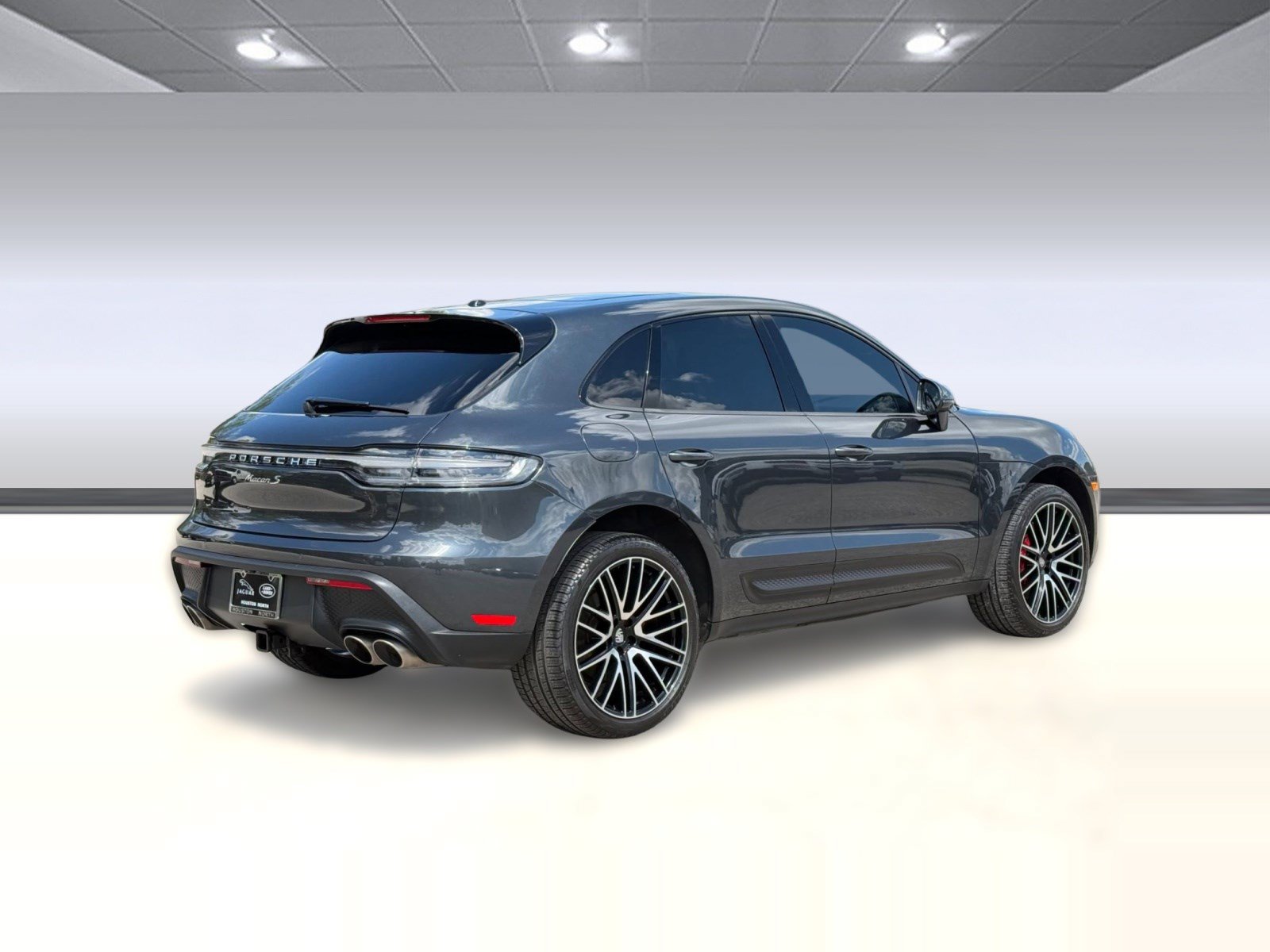 Used 2024 Porsche Macan S AWD/4WD image 9