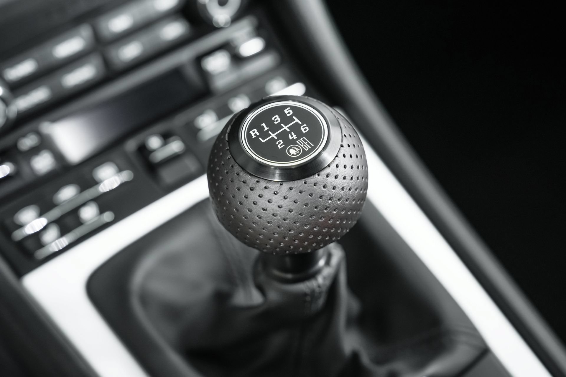 Used 2025 Porsche 718 Cayman RWD image 24
