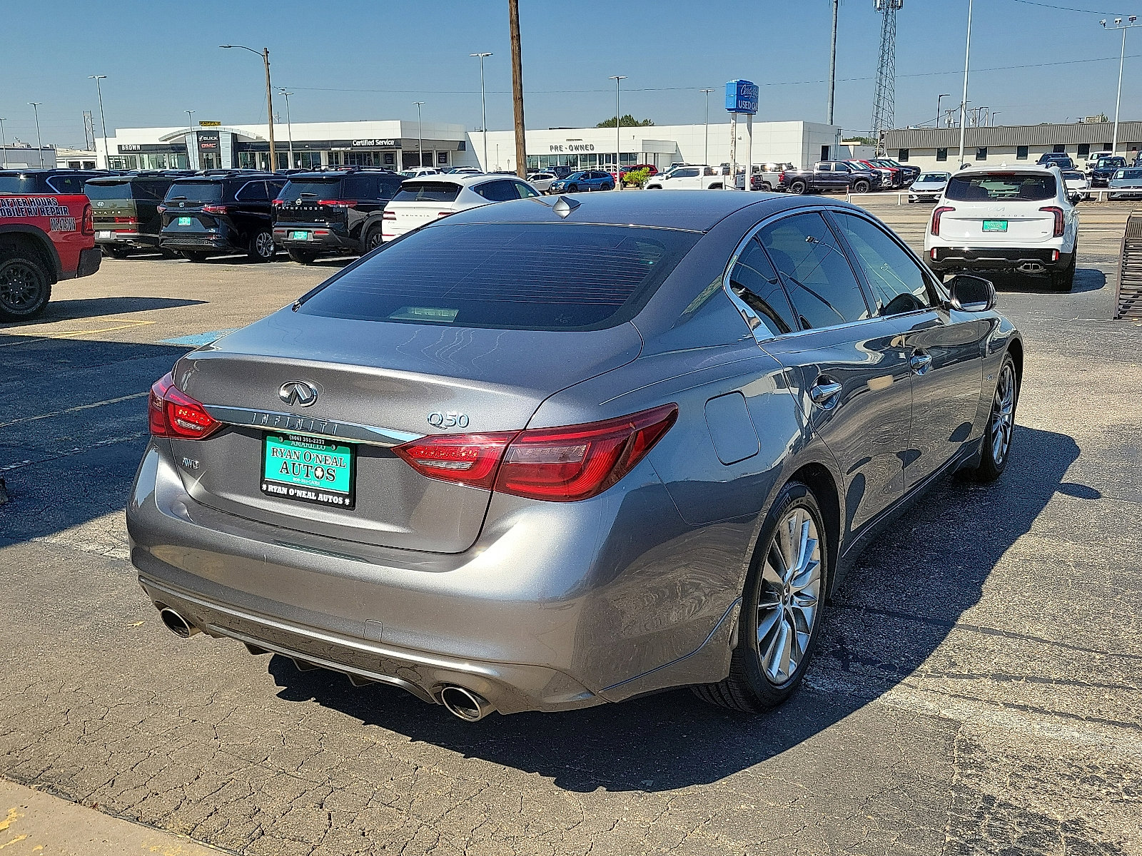 Used 2019 INFINITI Q50 Luxe w/ Essential Package (3.0T Luxe) image 3