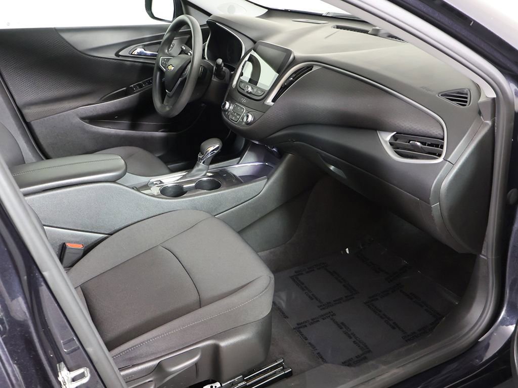Used 2023 Chevrolet Malibu LT FWD image 22