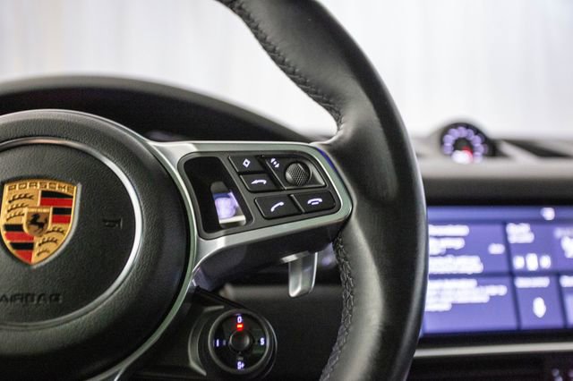 Used 2019 Porsche Cayenne S w/ Premium Plus Package image 51