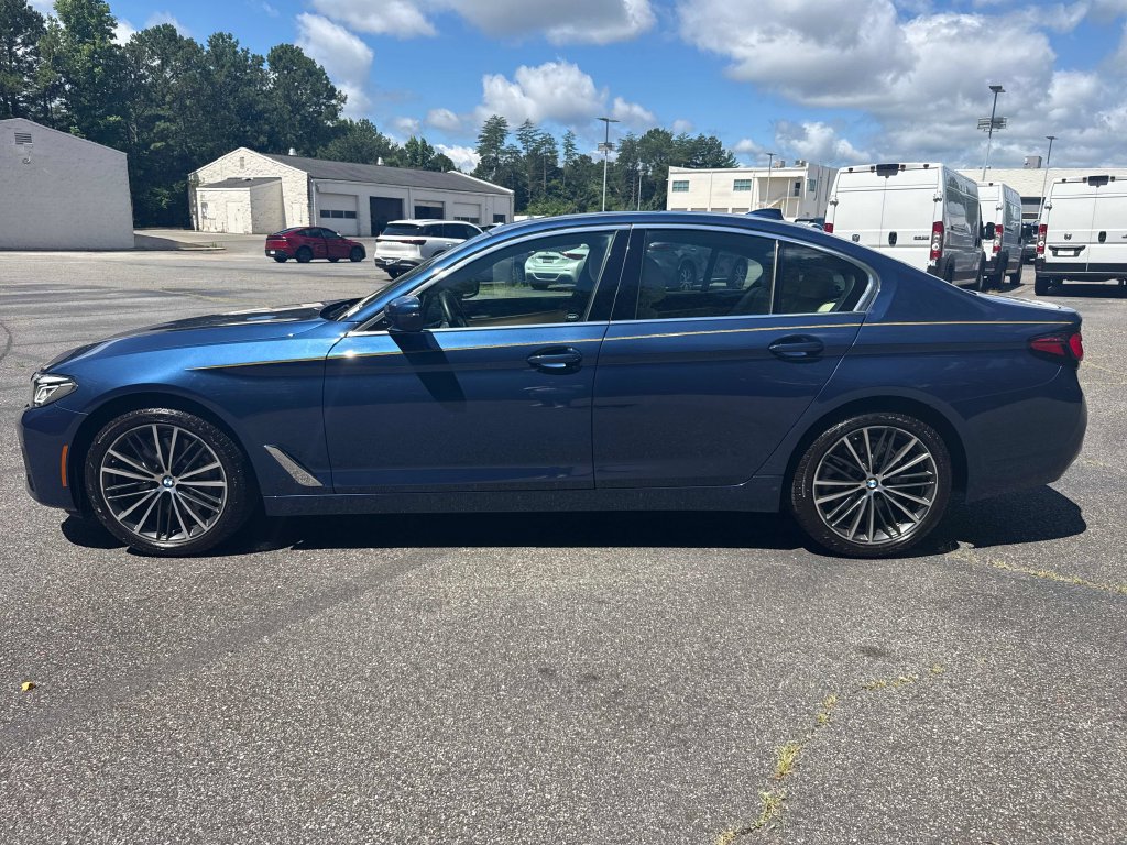 Used 2023 BMW 530i w/ Convenience Package RWD image 9
