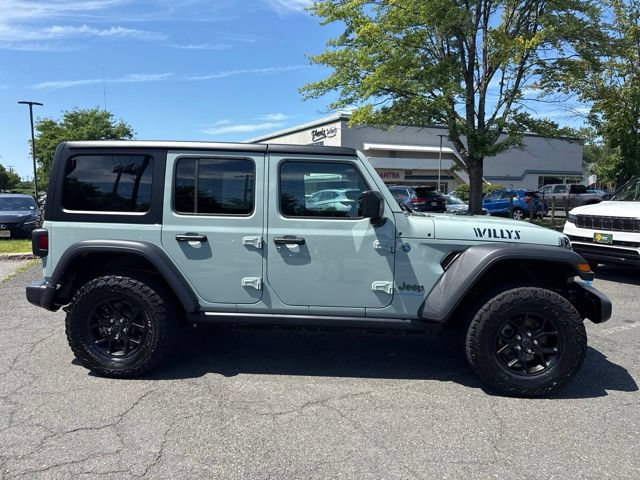 Used 2024 Jeep Wrangler Unlimited AWD/4WD image 16