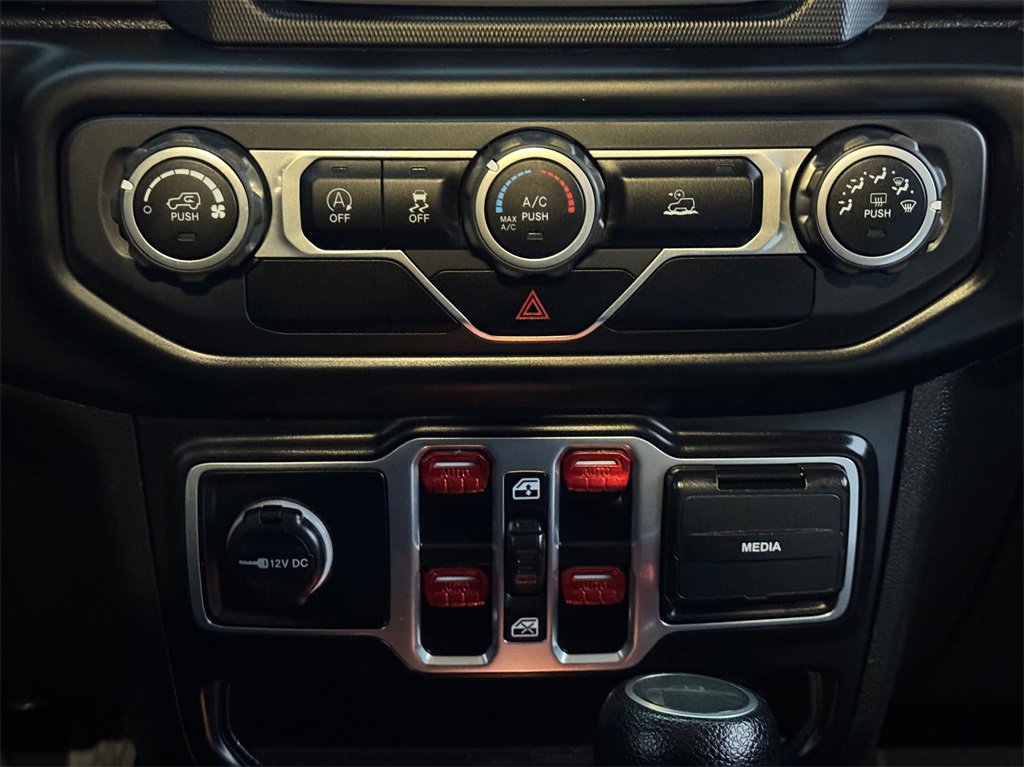 Used 2020 Jeep Gladiator Sport w/ Quick Order Package 24S image 18