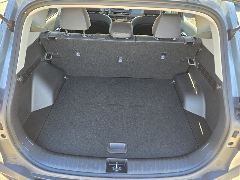 Certified 2025 Kia Seltos EX w/ EX Sunroof Package FWD image 14