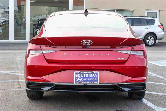 Certified 2023 Hyundai Elantra Limited image 5