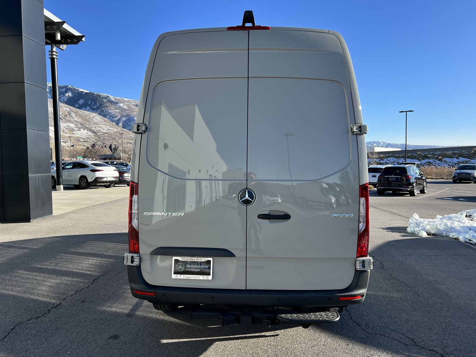 New 2025 Mercedes-Benz Sprinter 2500 image 12