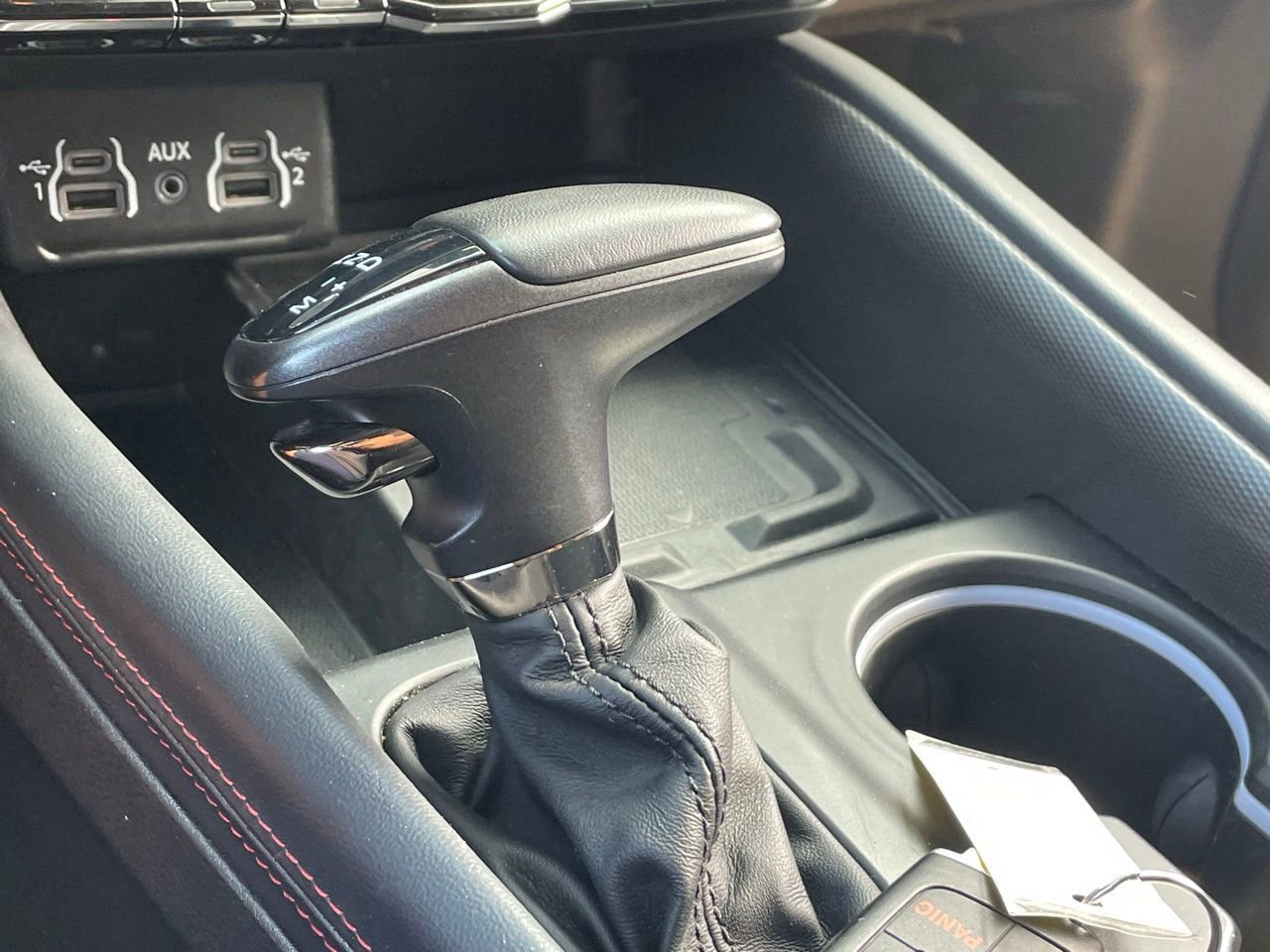 Used 2024 Dodge Durango R/T AWD/4WD image 9