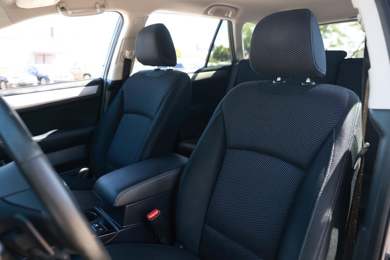 Used 2015 Subaru Outback 2.5i Premium image 6