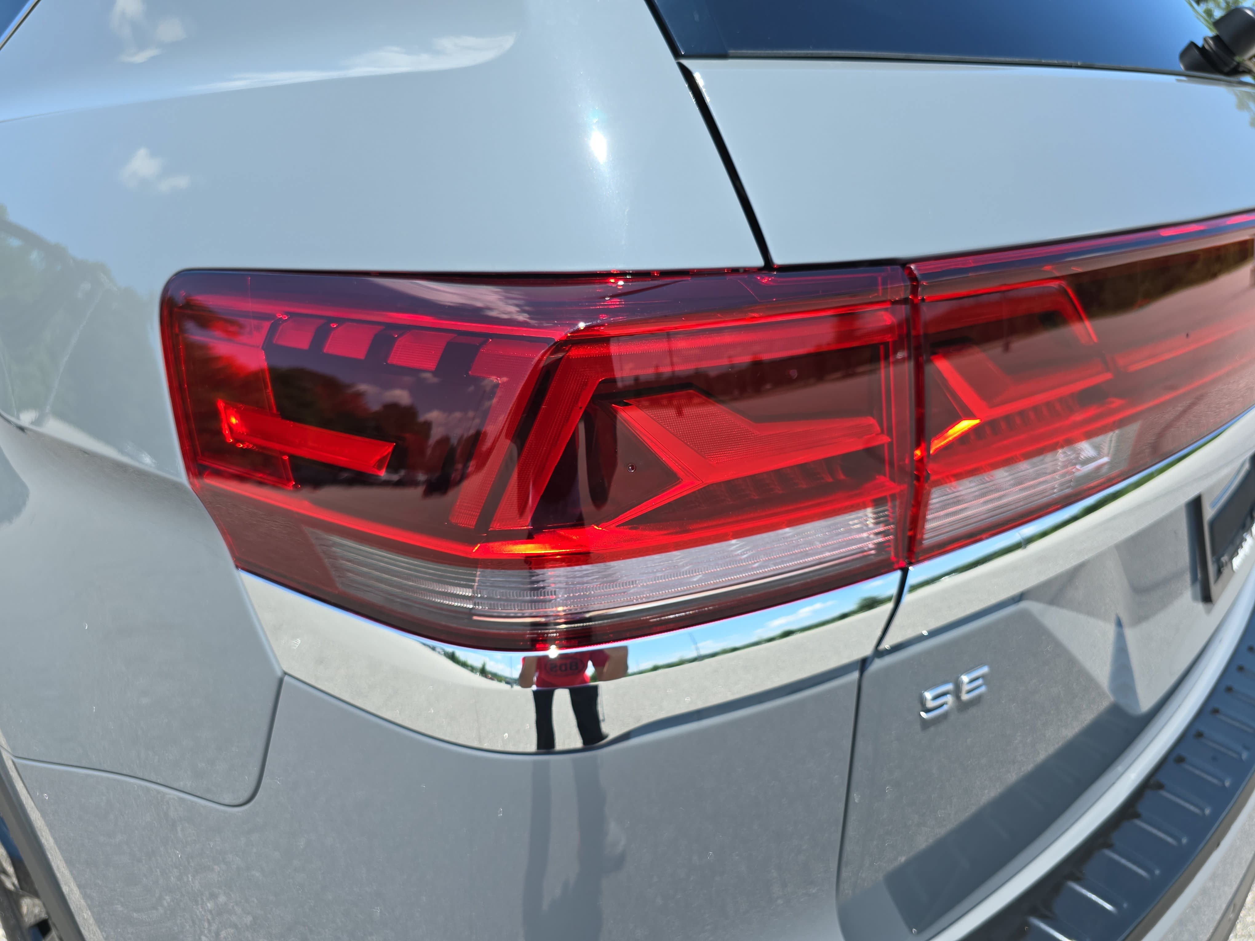 New 2026 Volkswagen Atlas SE FWD image 34