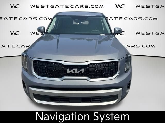 Certified 2024 Kia Telluride LX FWD image 2
