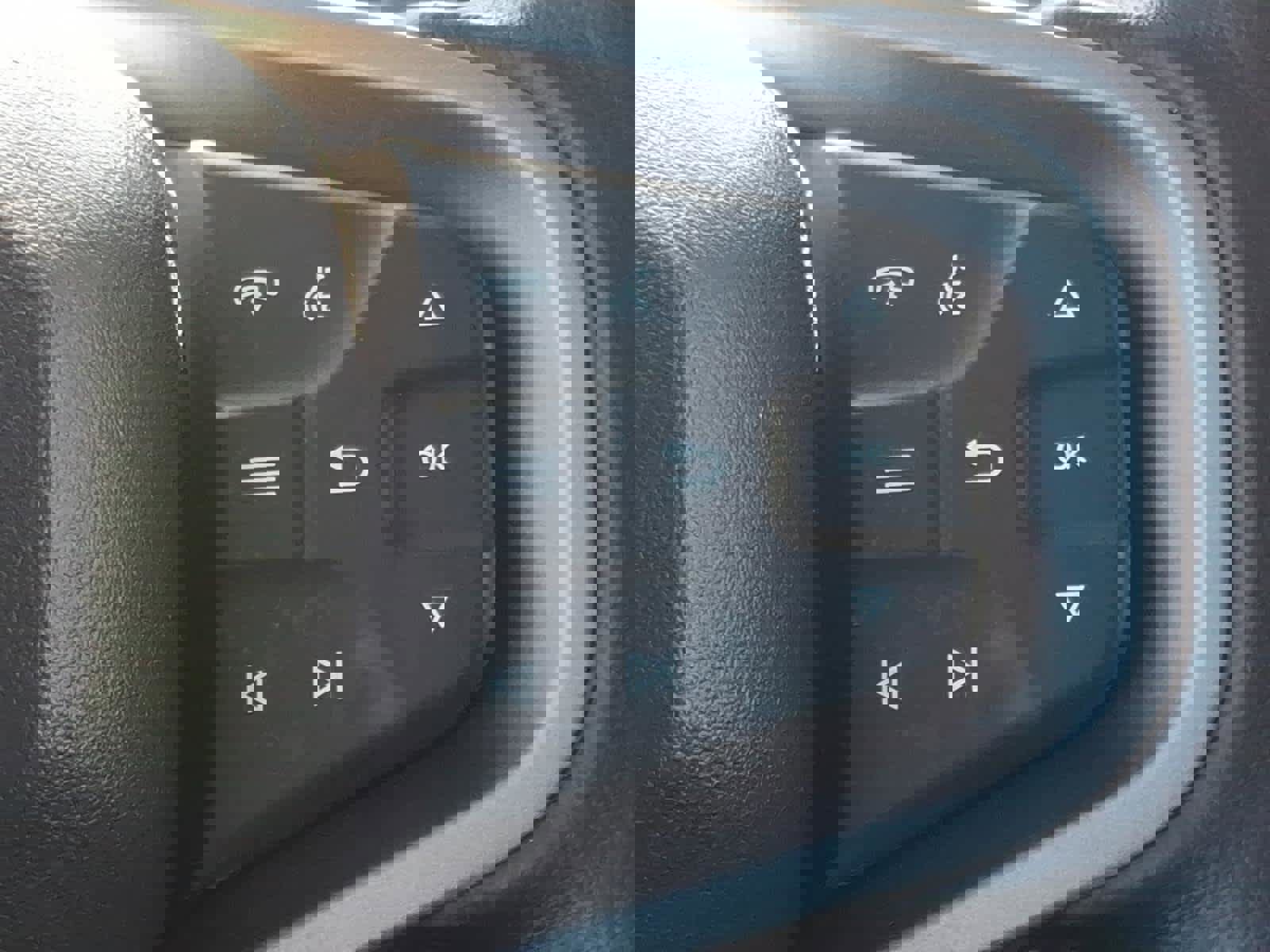 Used 2024 Ford Bronco Black Diamond image 19