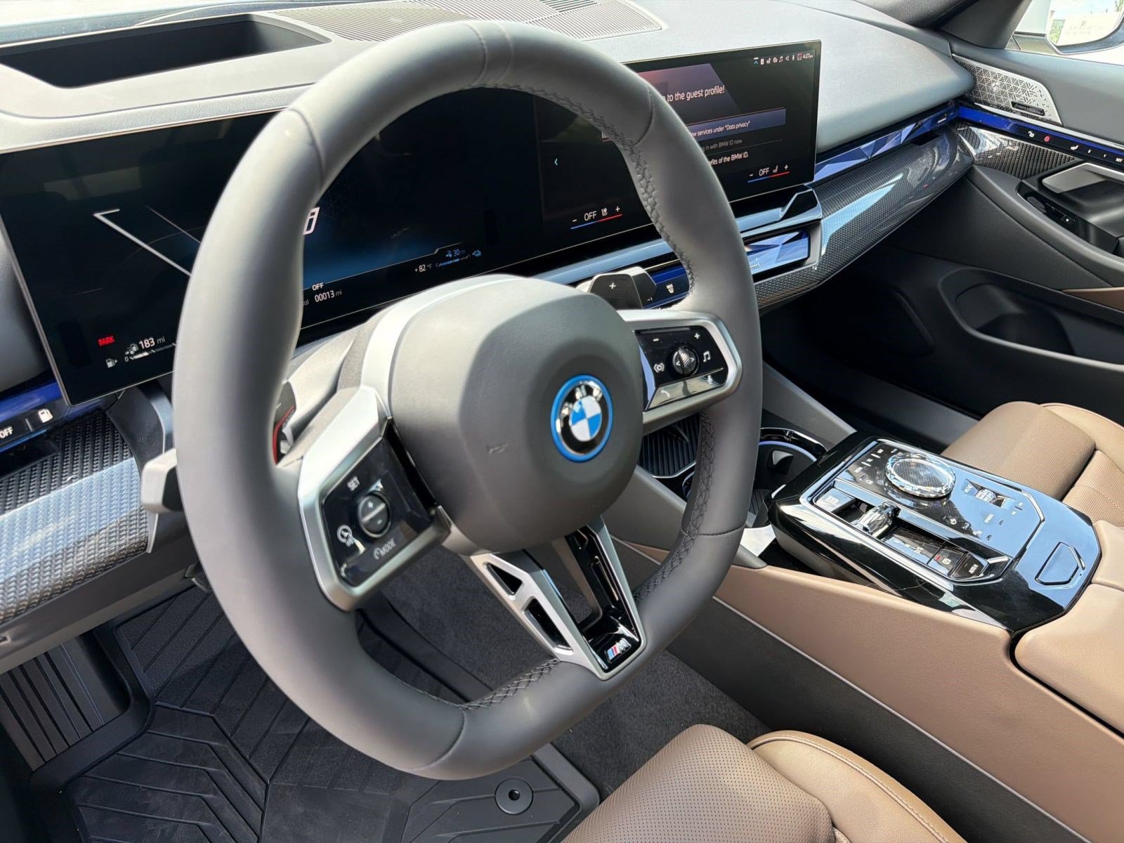 New 2027 BMW 550e xDrive w/ Executive Package AWD/4WD image 10