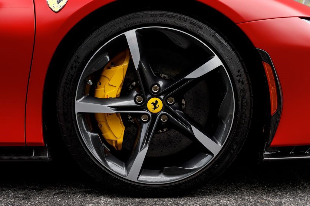 Used 2025 Ferrari SF90 Spider AWD/4WD image 36