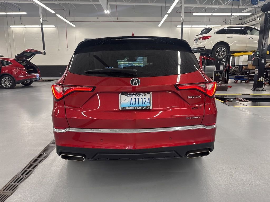 Used 2022 Acura MDX SH-AWD w/ Technology Package image 6