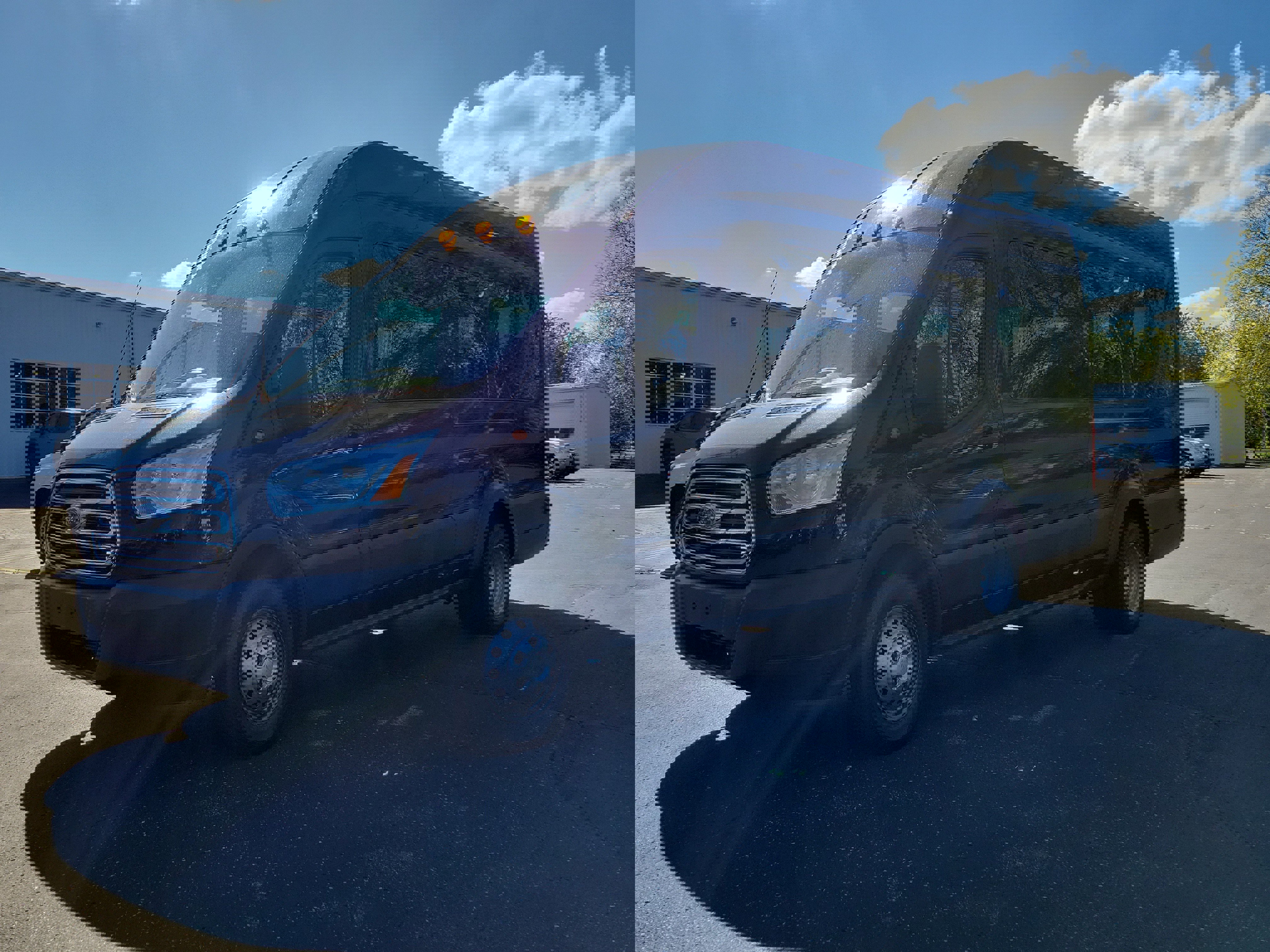 Used 2019 Ford Transit 350 XLT image 2
