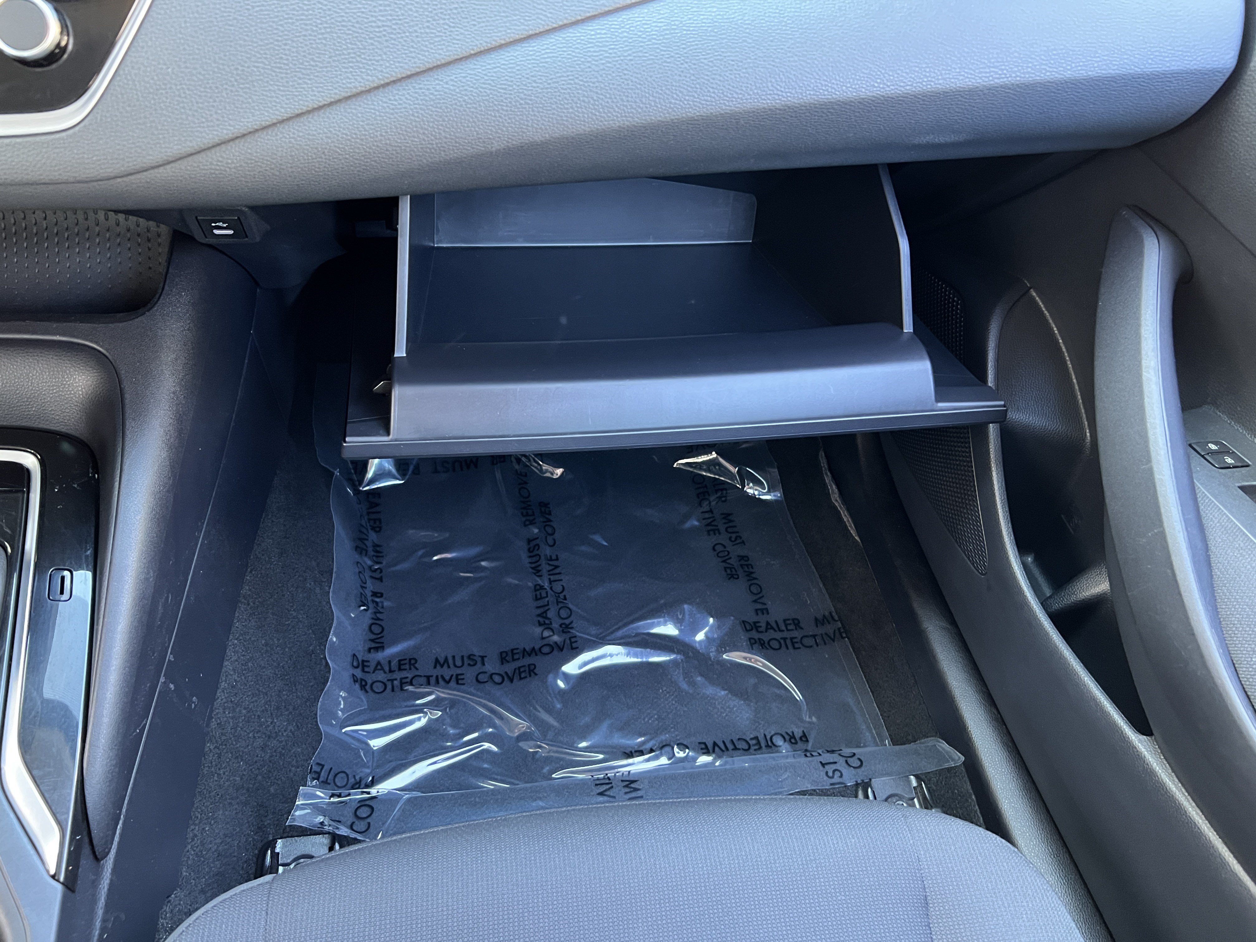 Used 2025 Toyota Corolla LE FWD image 34