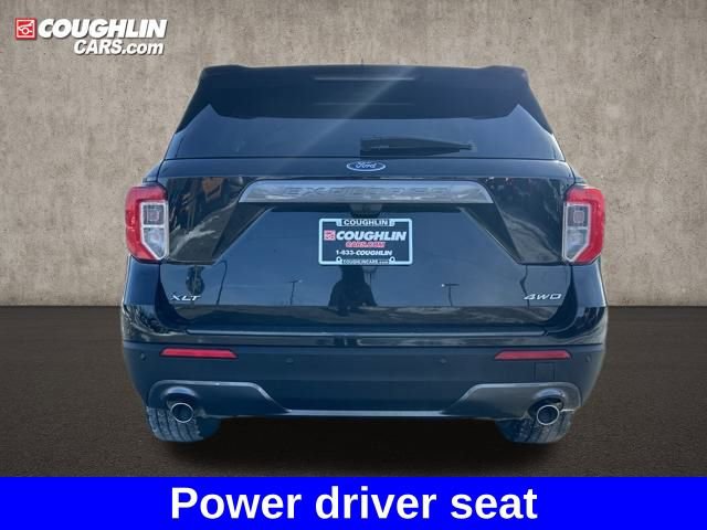 Used 2023 Ford Explorer XLT w/ Equipment Group 202A image 8