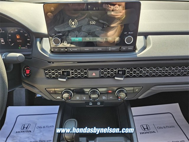 New 2025 Honda Accord SE image 11