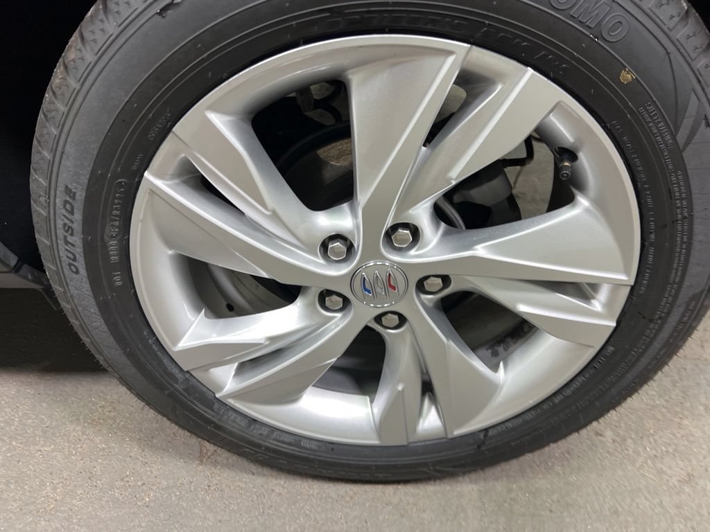 Used 2025 Buick Encore GX Preferred FWD image 37