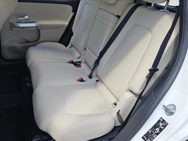 Used 2023 Mercedes-Benz GLB 250 image 17