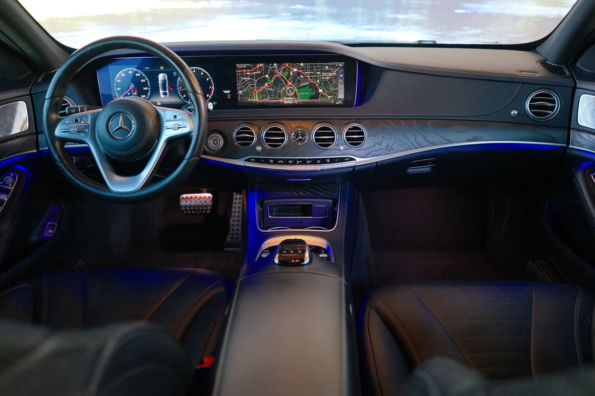 Used 2020 Mercedes-Benz S 560 Sedan image 19