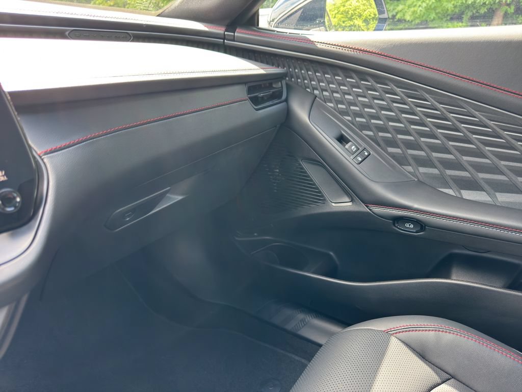 Used 2024 Dodge Charger Daytona R/T w/ Plus Group AWD/4WD image 36