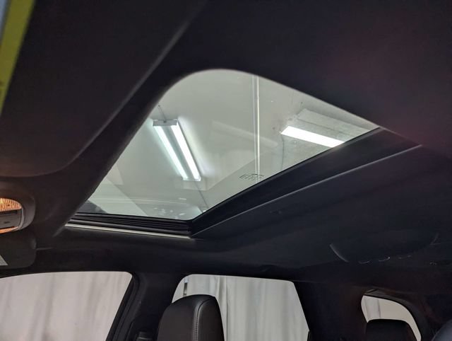 Used 2023 Dodge Durango Citadel RWD image 14