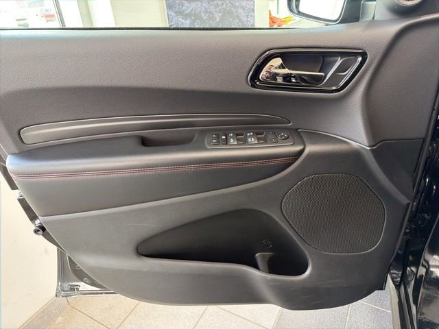 Used 2025 Dodge Durango GT AWD/4WD image 19