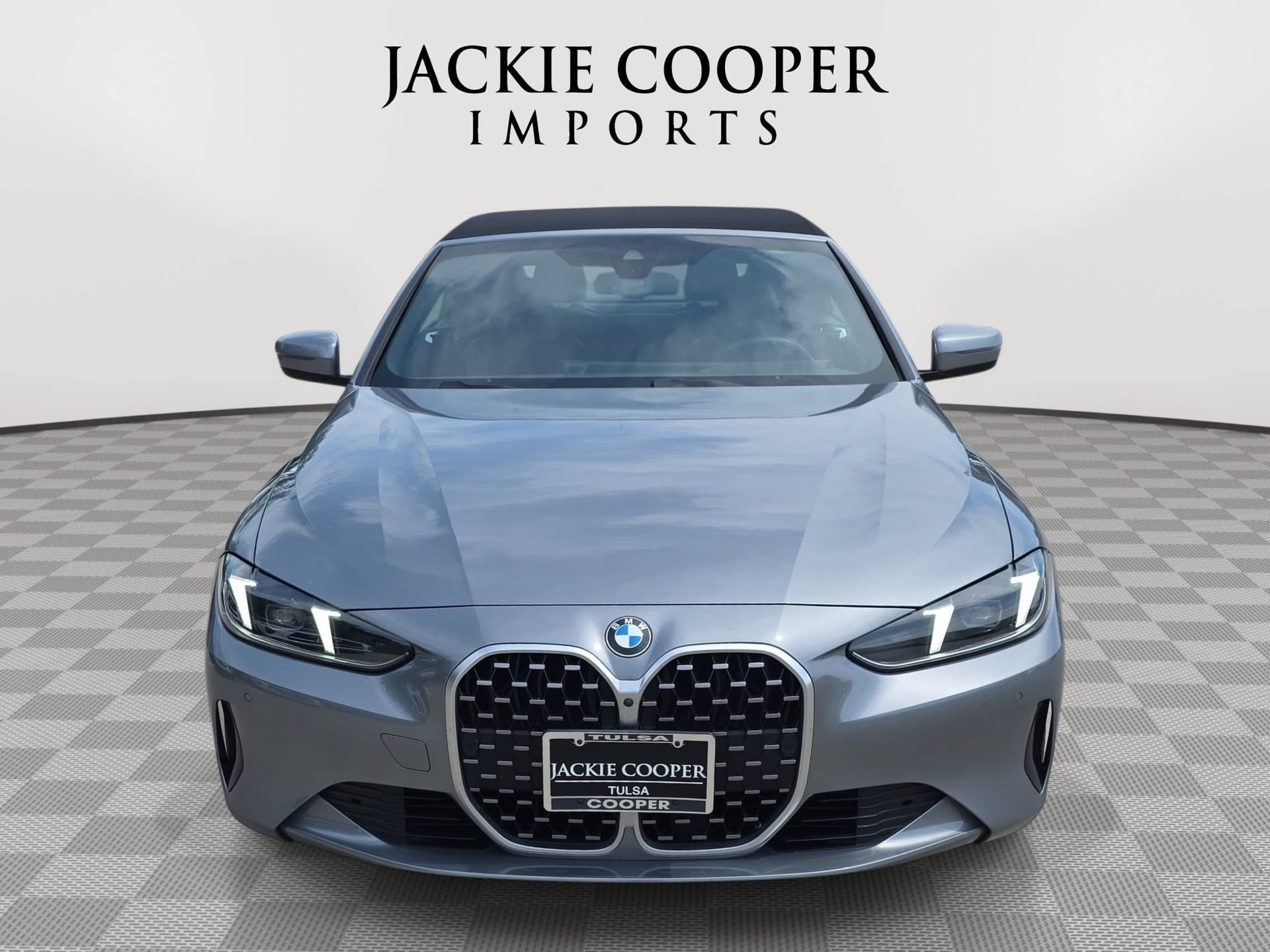 Used 2025 BMW 430i xDrive Convertible AWD/4WD image 2