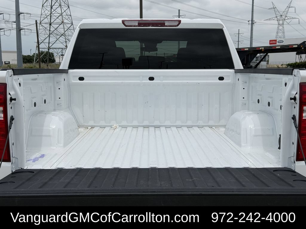 Used 2025 Chevrolet Silverado 1500 LT AWD/4WD image 32