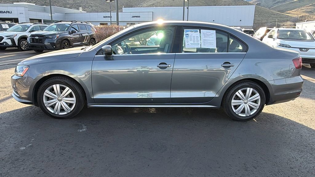 Used 2017 Volkswagen Jetta S image 6