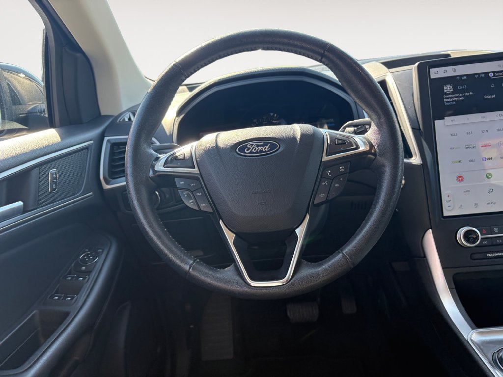 Used 2024 Ford Edge SEL AWD/4WD image 12