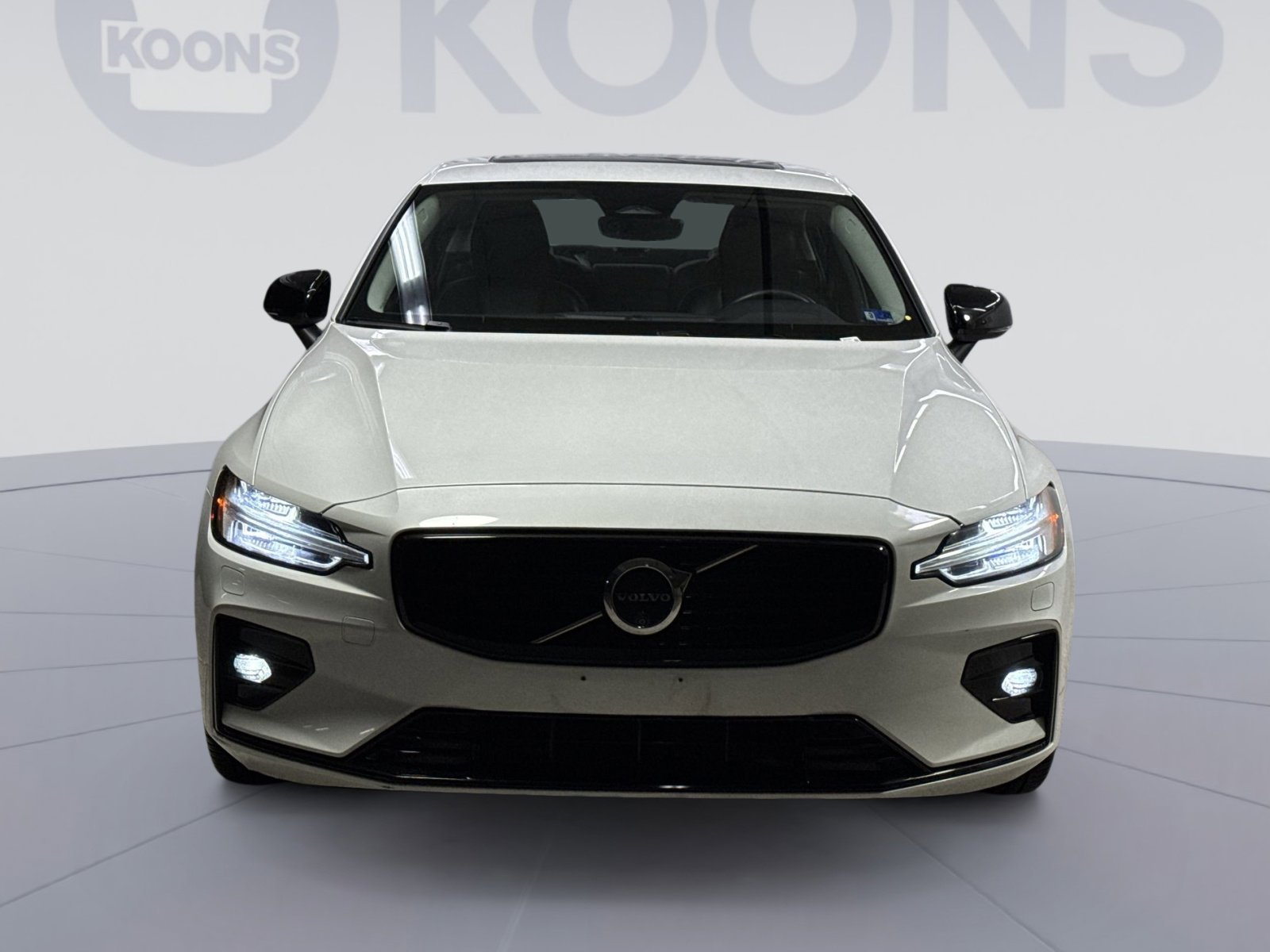 Used 2024 Volvo S60 B5 Plus AWD/4WD image 15