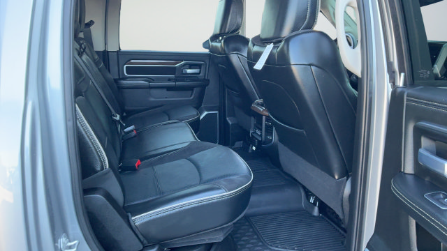 Used 2024 RAM 4500 Laramie AWD/4WD image 23