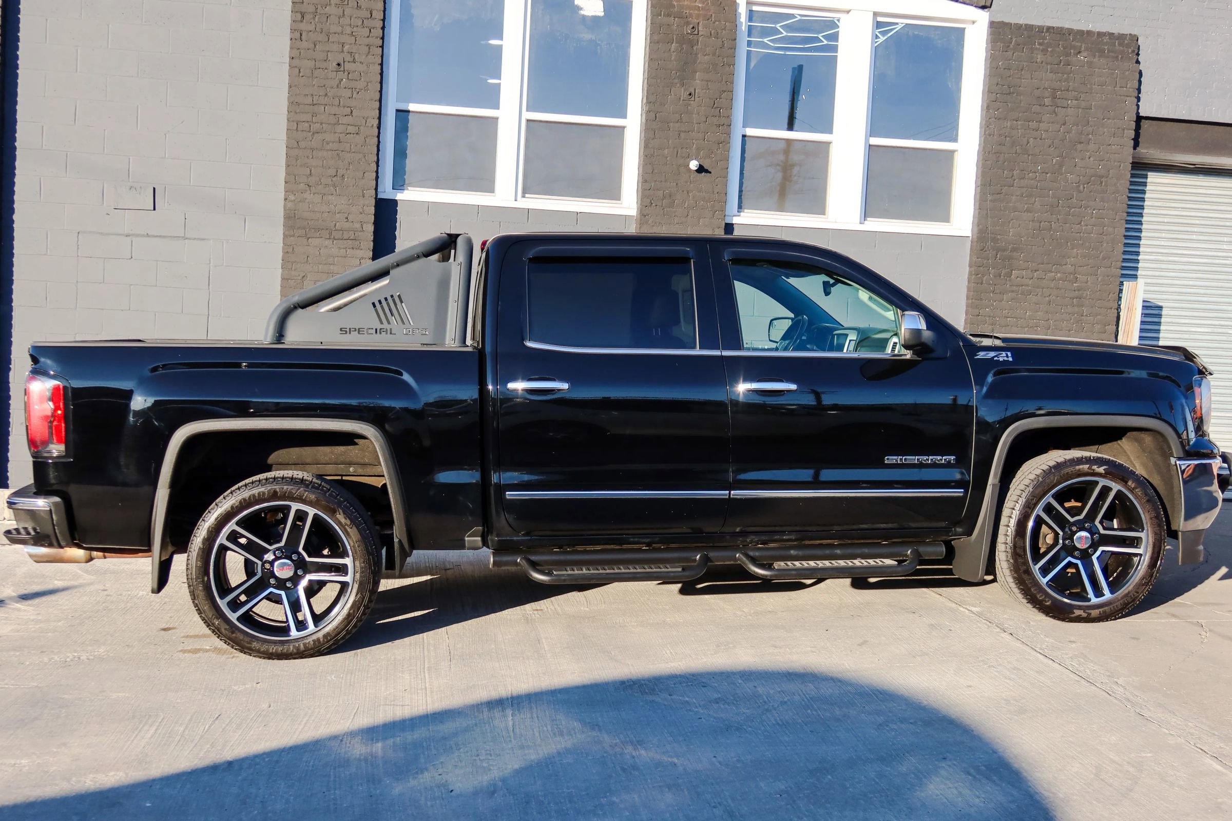 Used 2016 GMC Sierra 1500 SLT AWD/4WD image 6