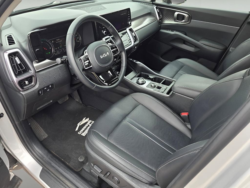 Used 2024 Kia Sorento EX image 17